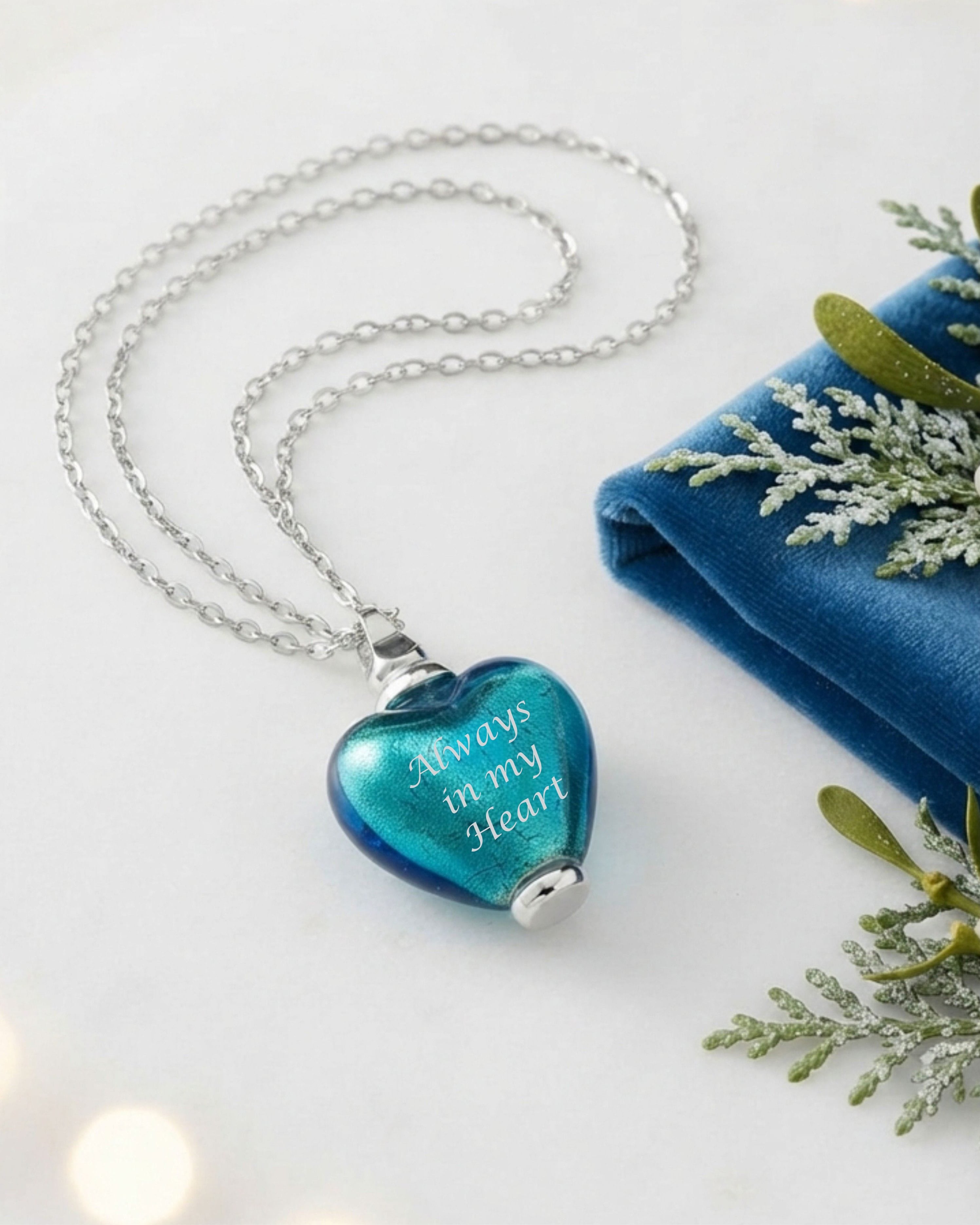 Cara Keepsakes Murano Glass Heart Urns Murano Glass Heart Urn - December