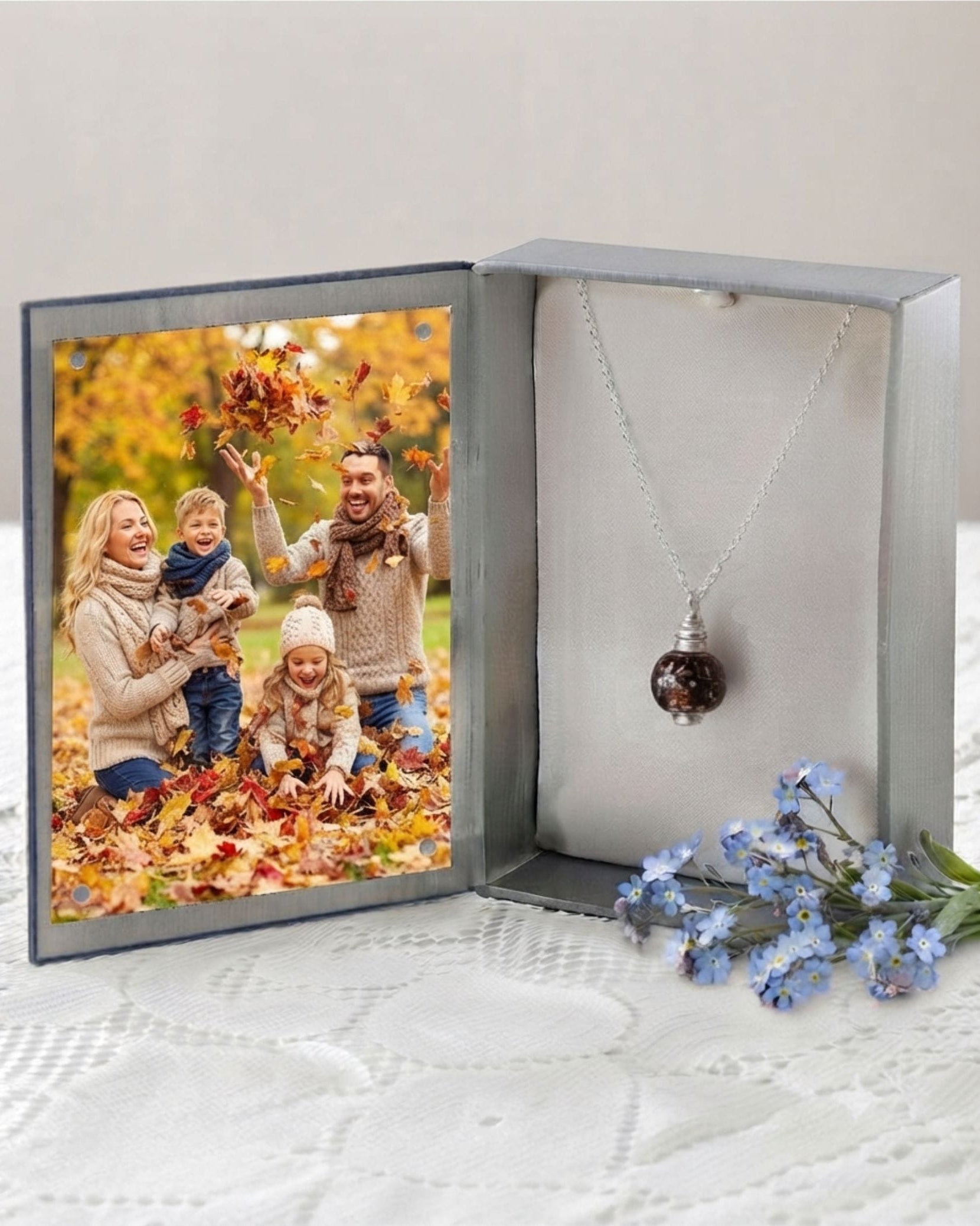 Cara Keepsakes Murano Glass Pendant Urns Murano Glass Pendant Urn - 'Everlasting Embrace' Bead