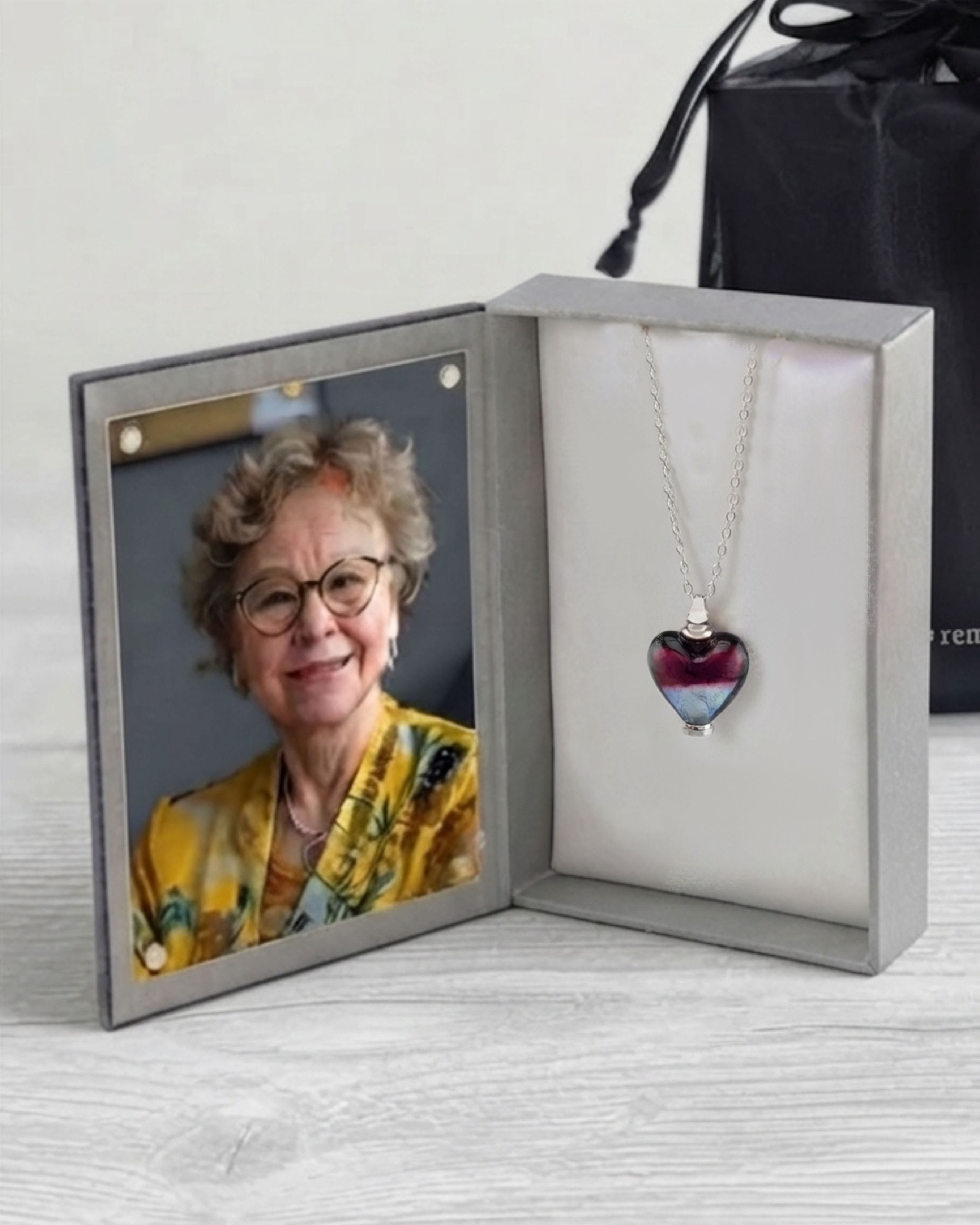 Cara Keepsakes Murano Glass Heart Urns Murano Glass Heart Urn - 'Joyful Hope'