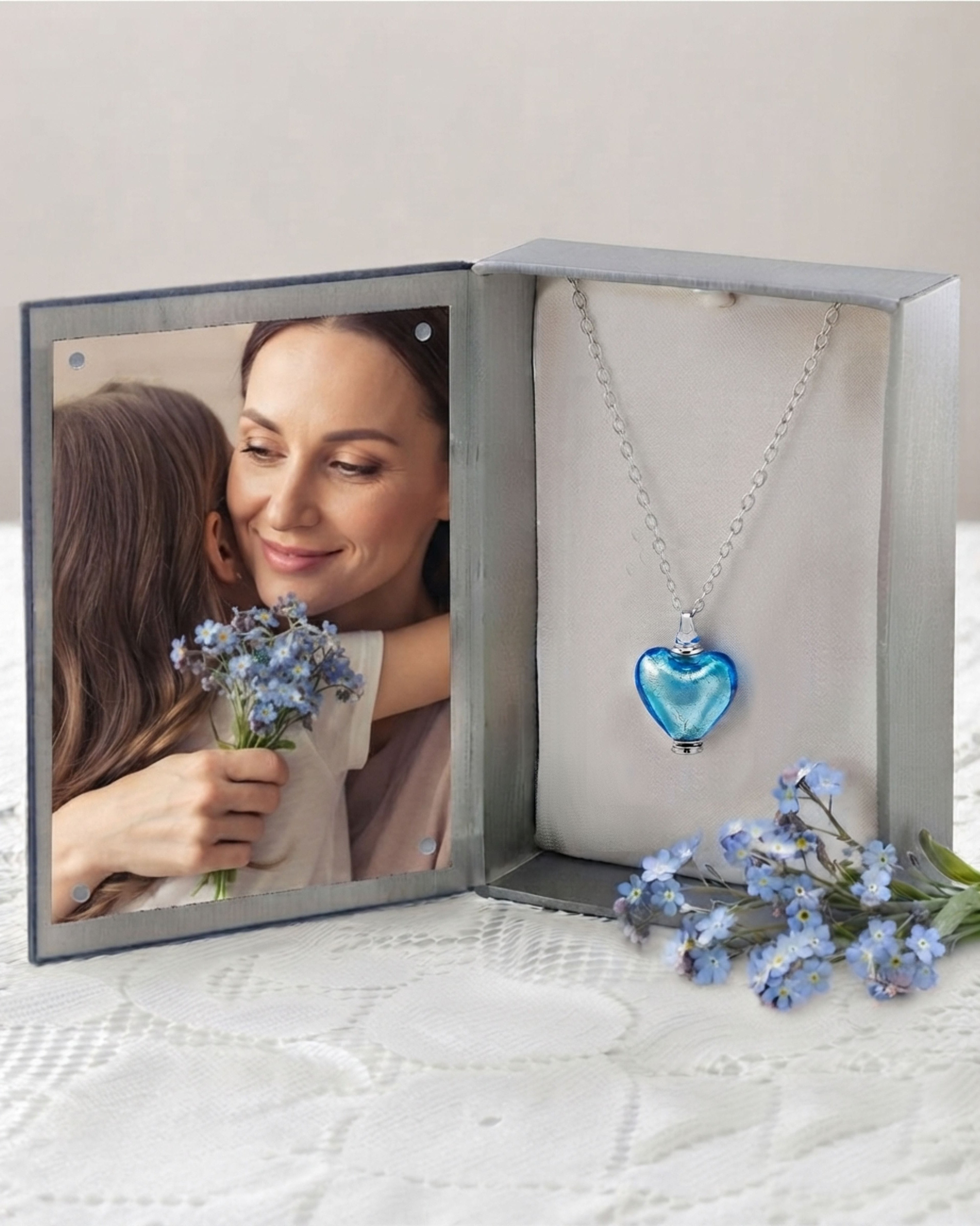 Cara Keepsakes Murano Glass Heart Urns Murano Glass Heart Urn - March