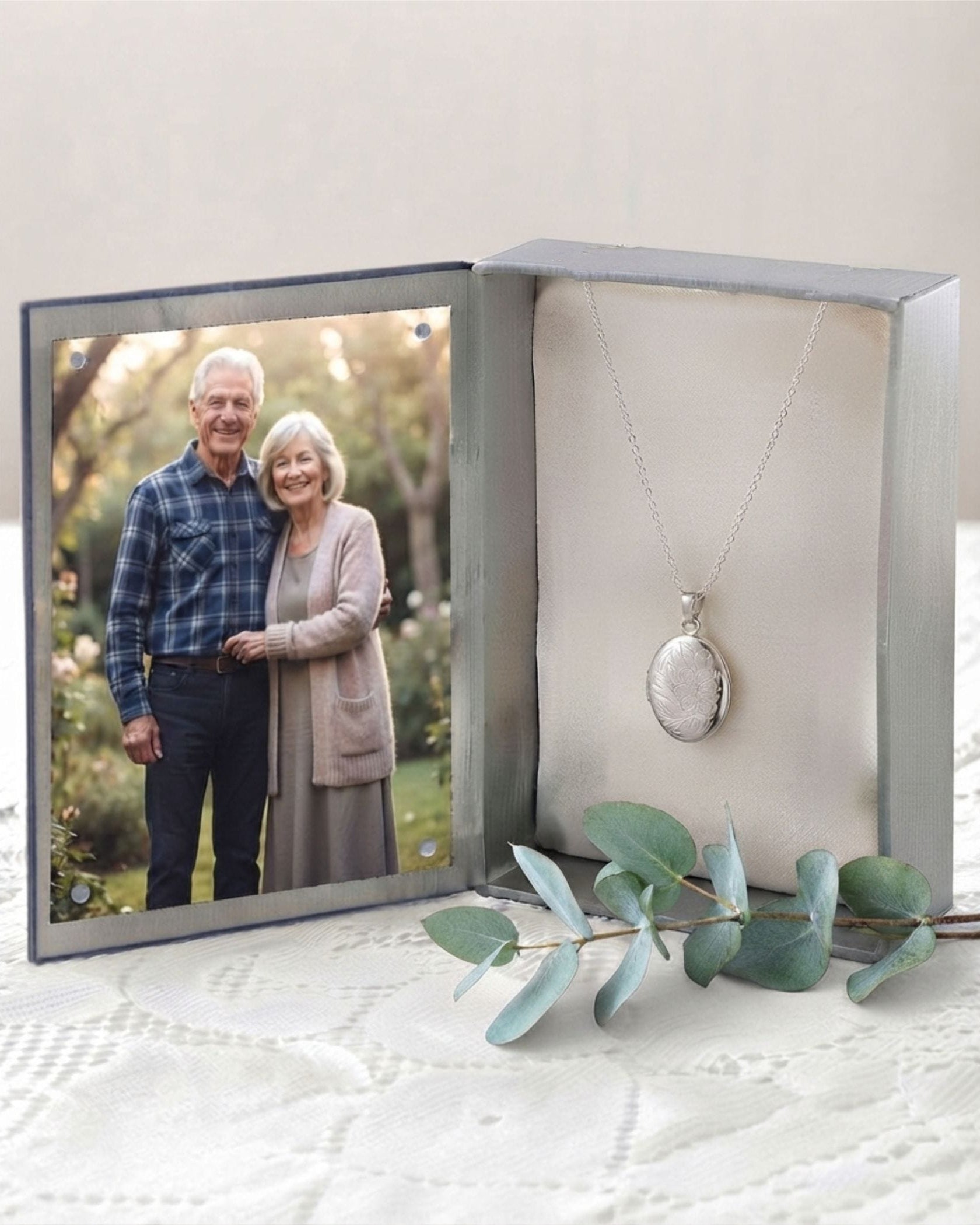 Cara Keepsakes Silver Pendant Urns 'Wildflower' Pendant Urn