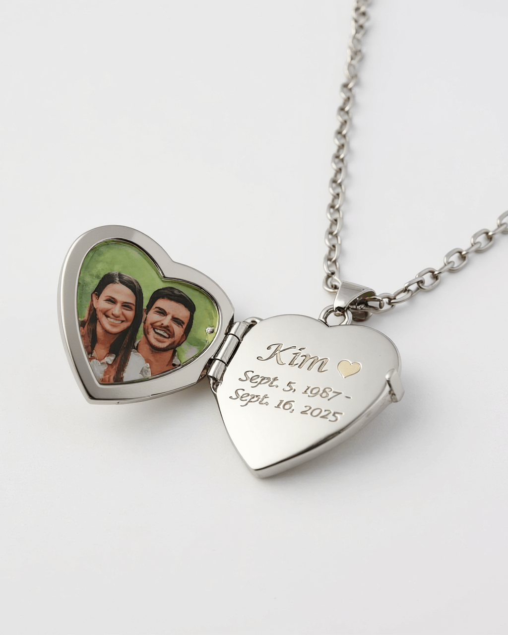 Cara Keepsakes Silver Locket Urns Eternal Light Locket Urn