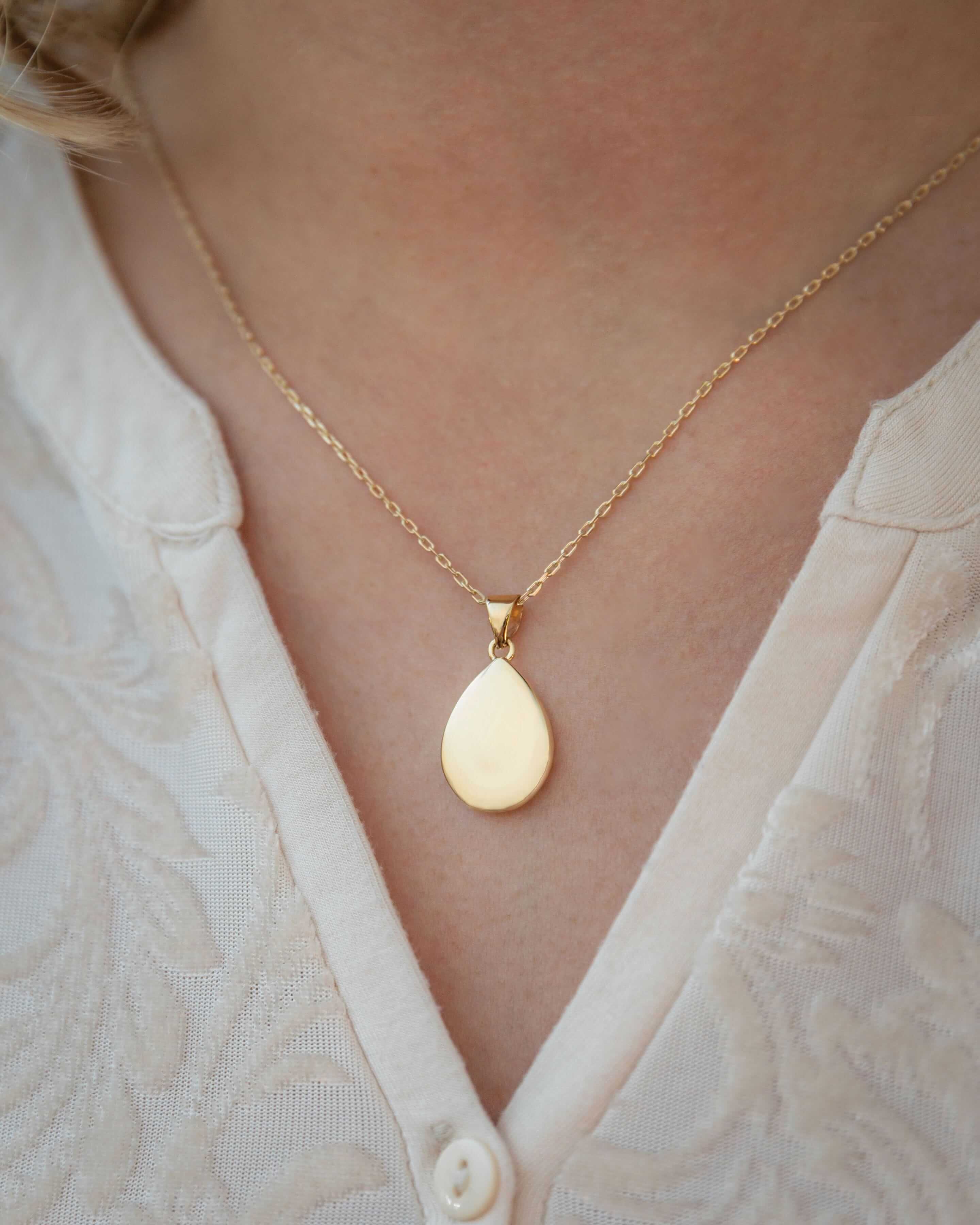 Cara Keepsakes Gold Locket Urns Gold Teardrop Pendant Urn (10K)