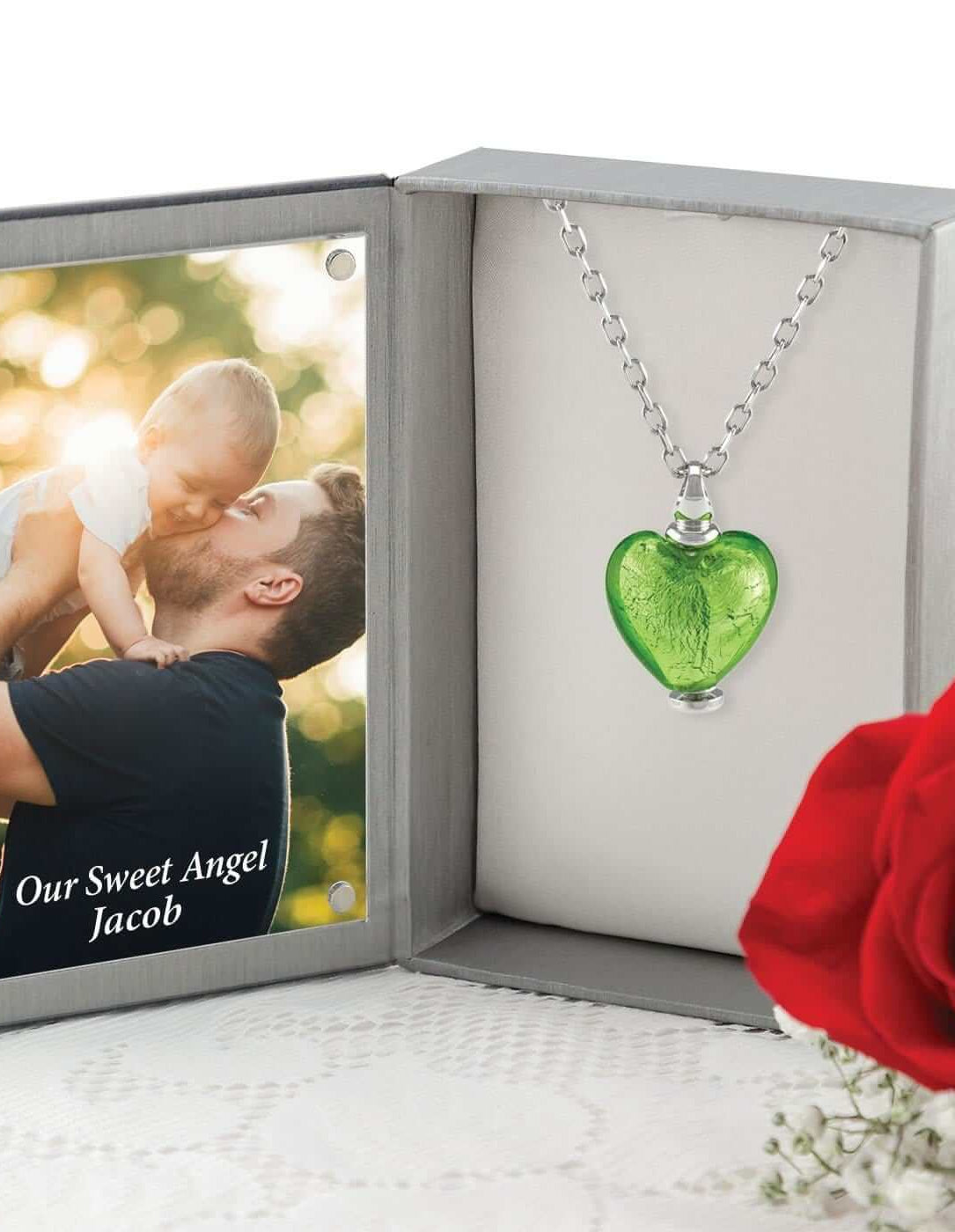 Cara Keepsakes Murano Glass Heart Urn - August in jewelry box