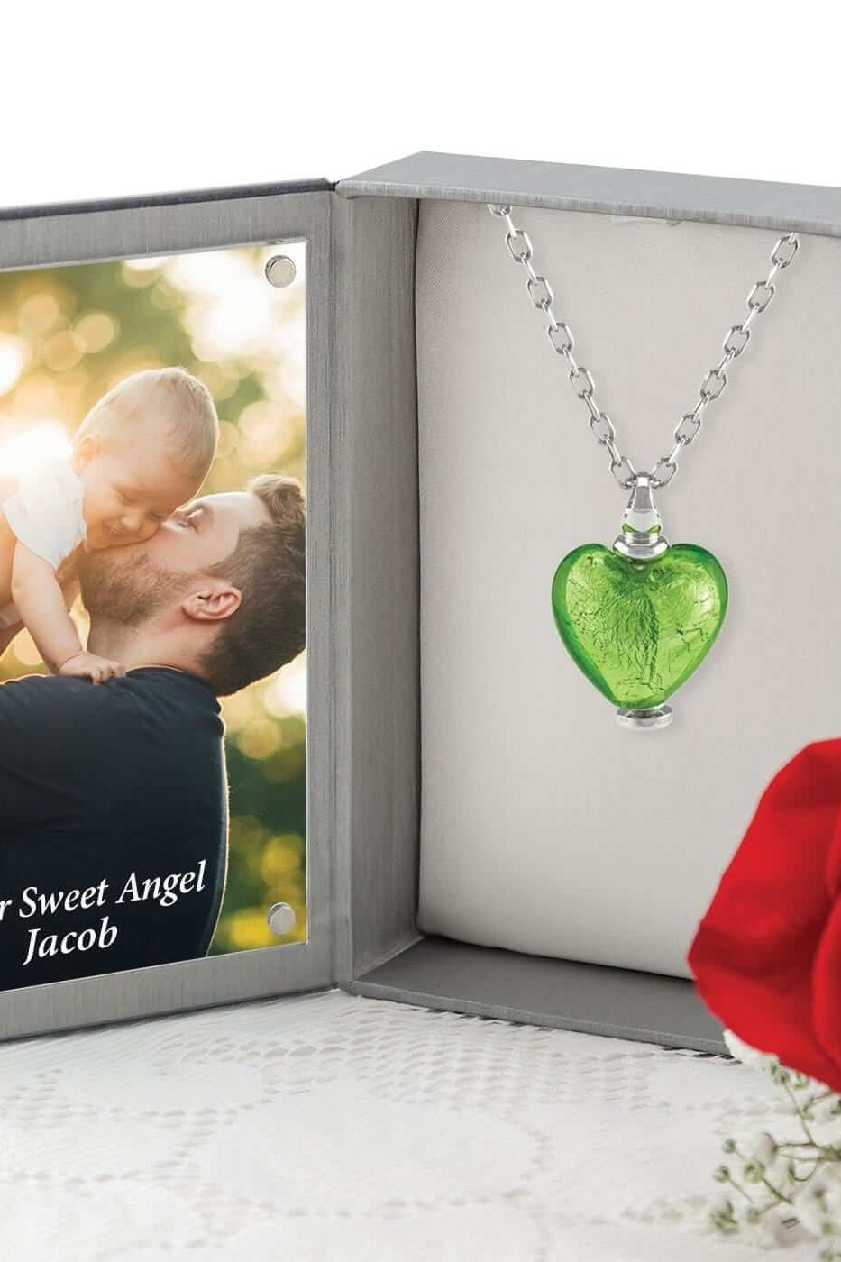 Cara Keepsakes Murano Glass Heart Urn - August in jewelry box