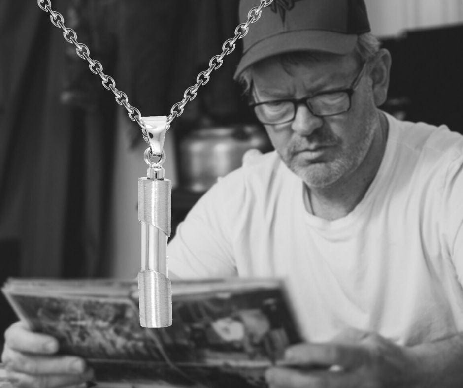 Men's Cremation Jewelry Pendant Urns