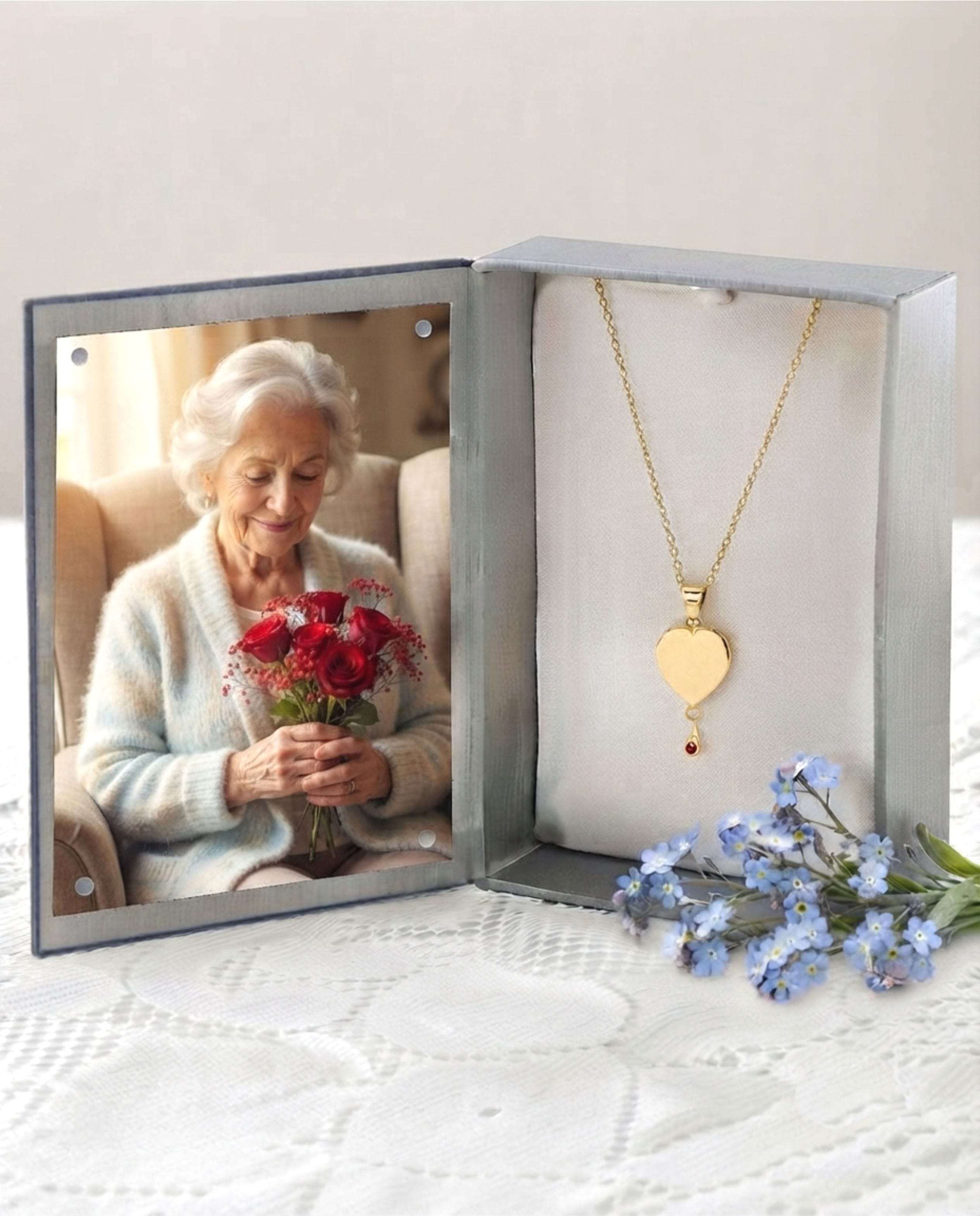Cara Keepsakes Gold Pendant Urns Birthstone Heart Pendant Urn (10K)