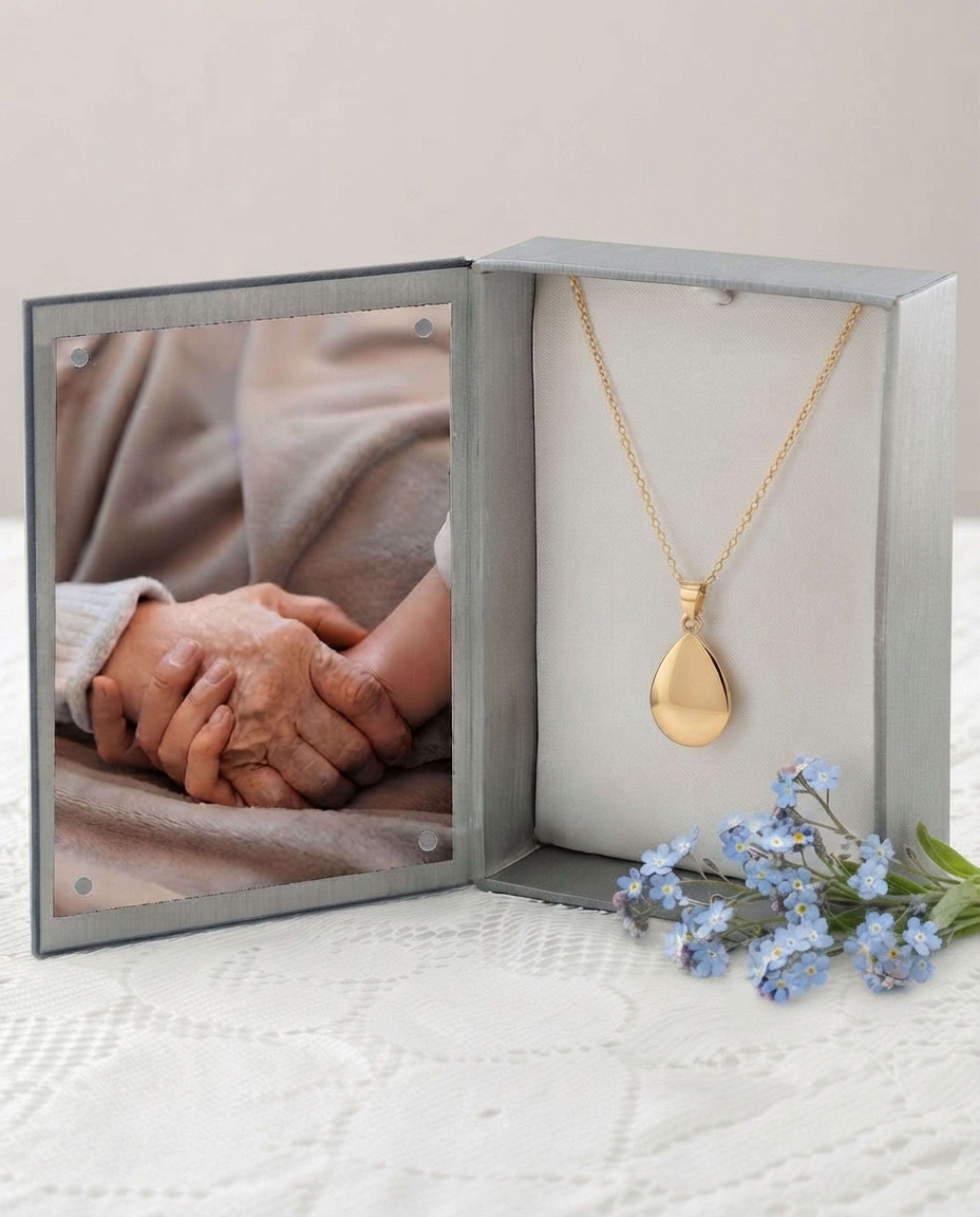 Cara Keepsakes Gold Pendant Urns Gold Teardrop Pendant Urn (10K)