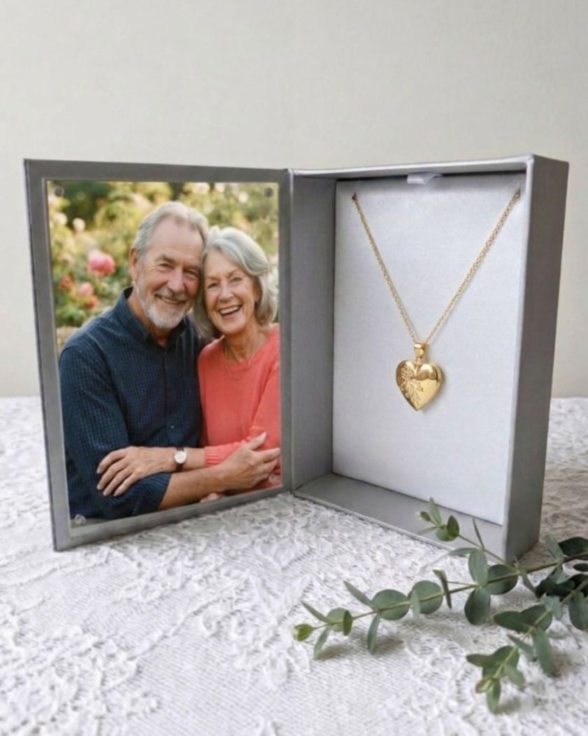 Cara Keepsakes Gold Locket Urns Gold 'Forget Me Not' Locket Urn (10K)