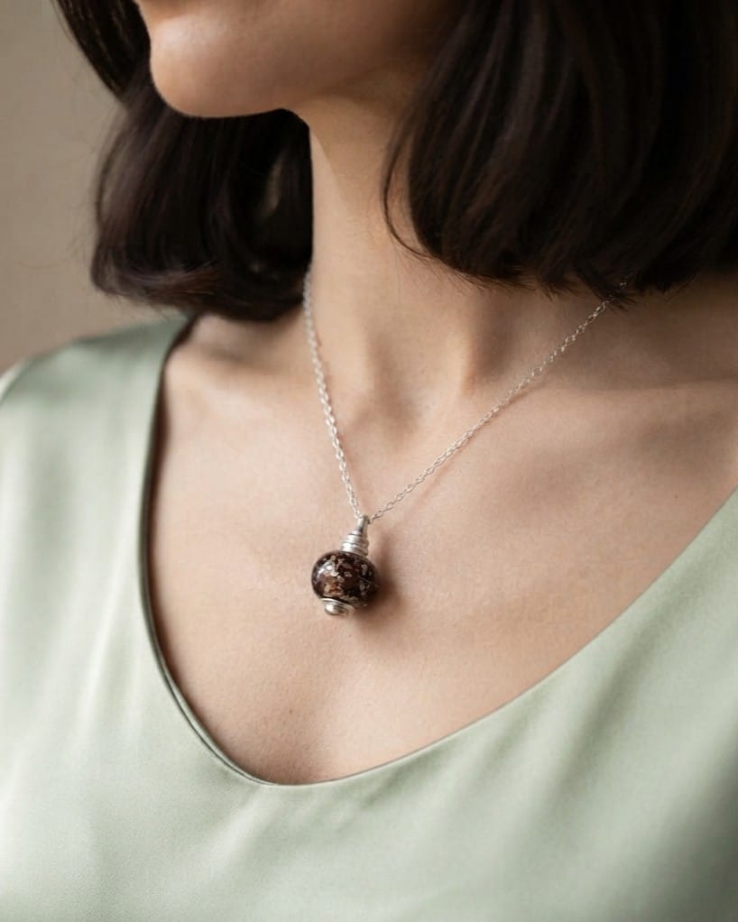 Cara Keepsakes Murano Glass Pendant Urns Murano Glass Pendant Urn - 'Everlasting Embrace' Bead