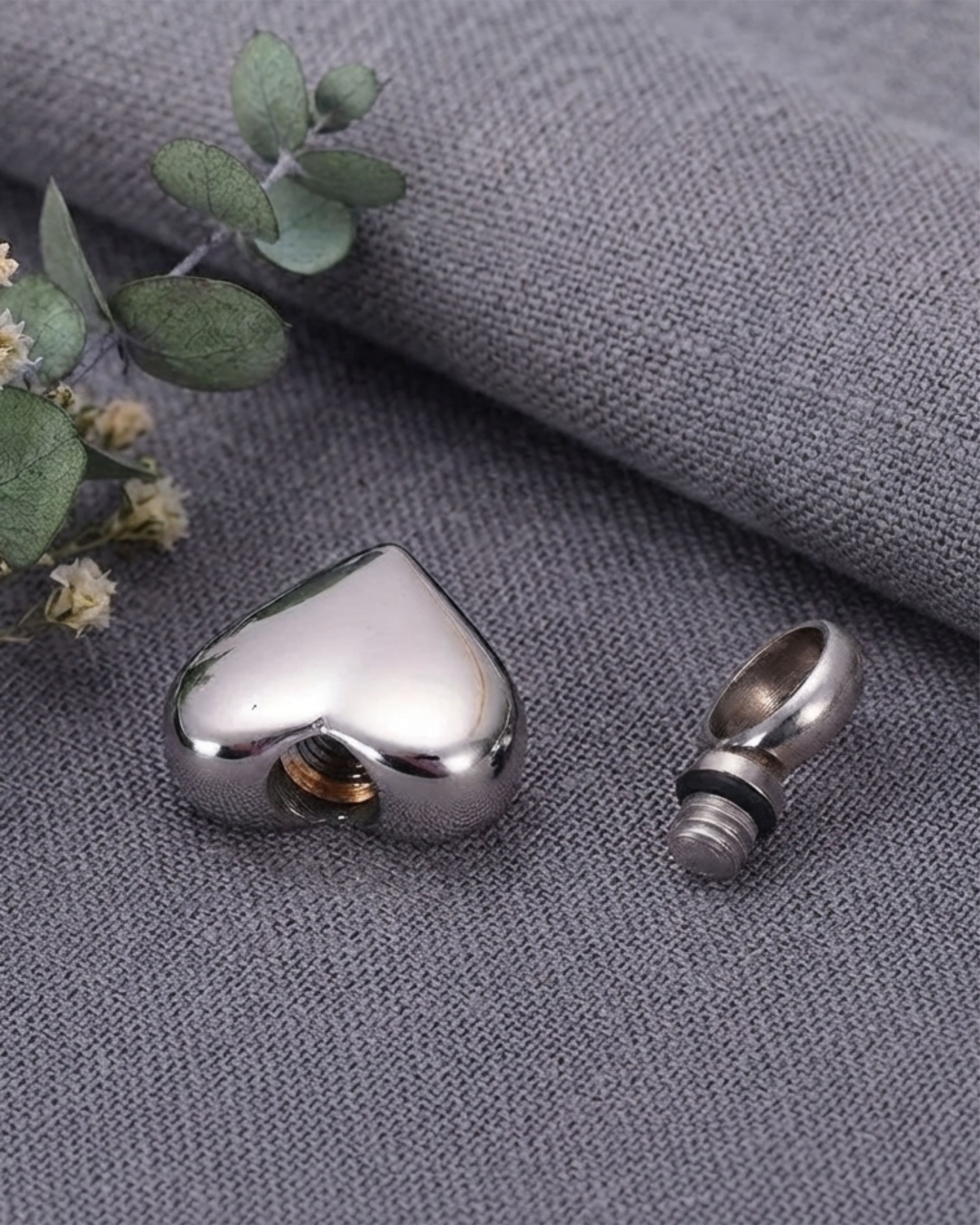 Cara Keepsakes Stainless Steel Stainless Steel Bubble Heart Urn