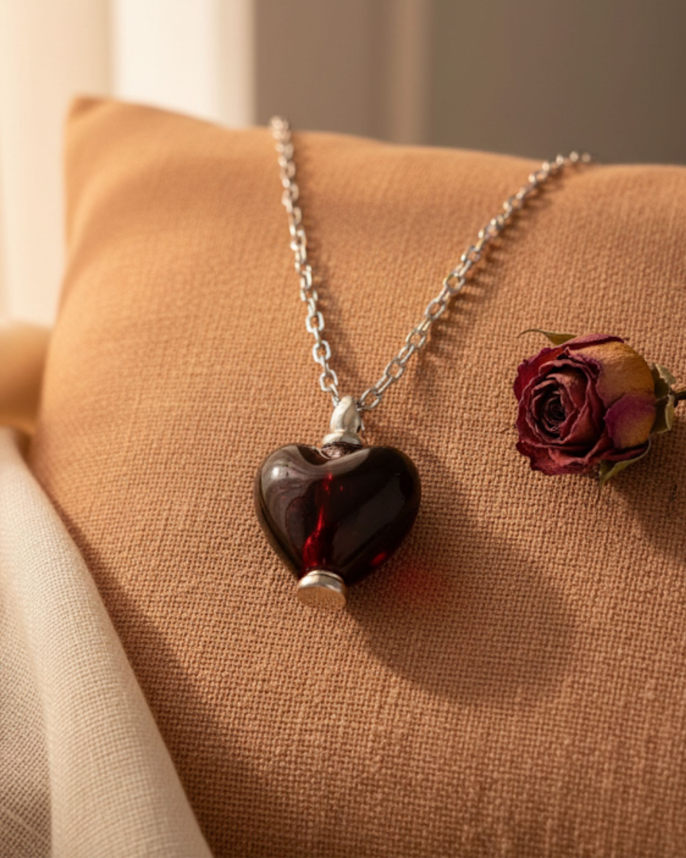 Cara Keepsakes Murano Glass Heart Urns Murano Glass Heart Urn - January