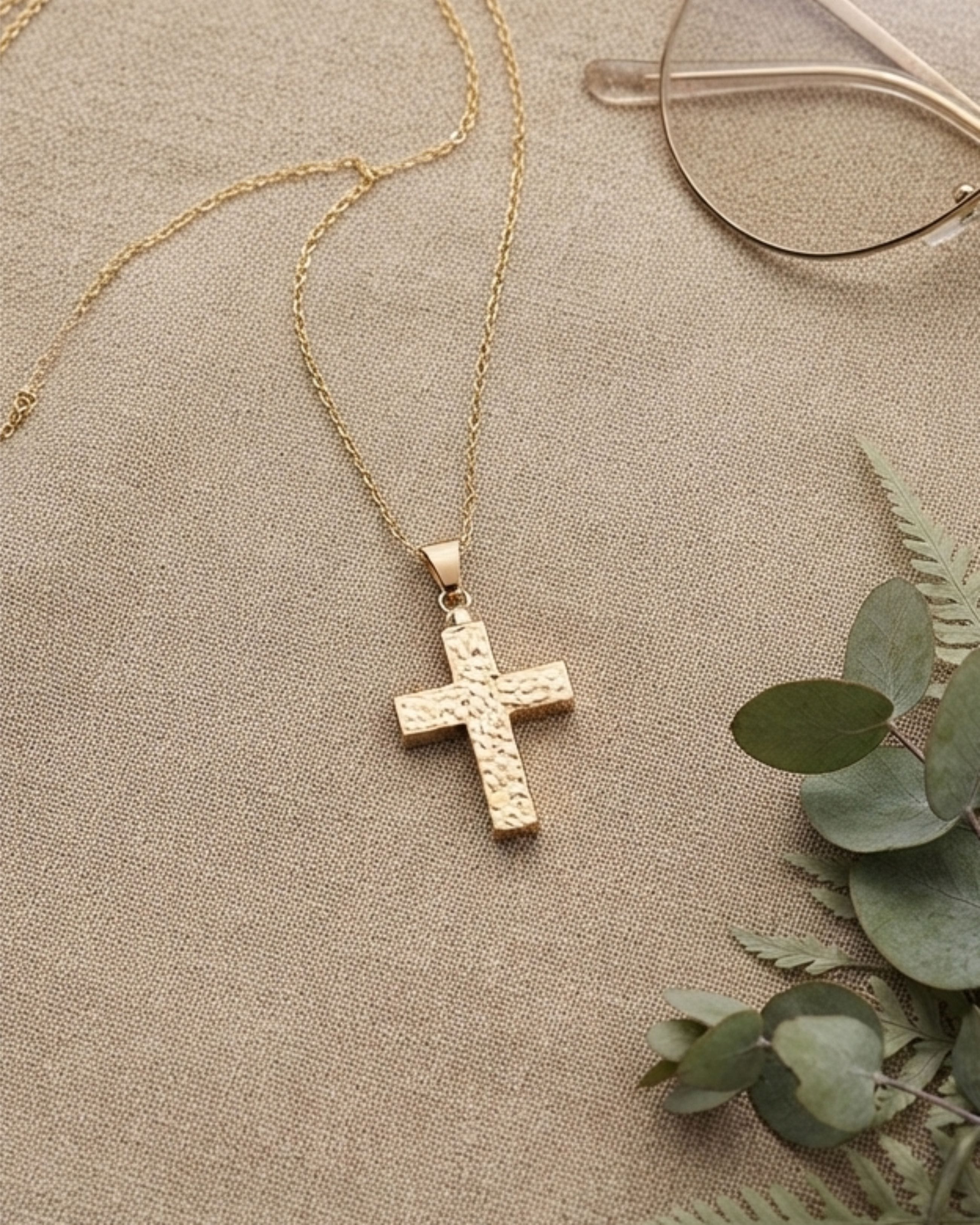 Cara Keepsakes Gold Pendant Urns Hammered Gold Cross Pendant Urn (10K)