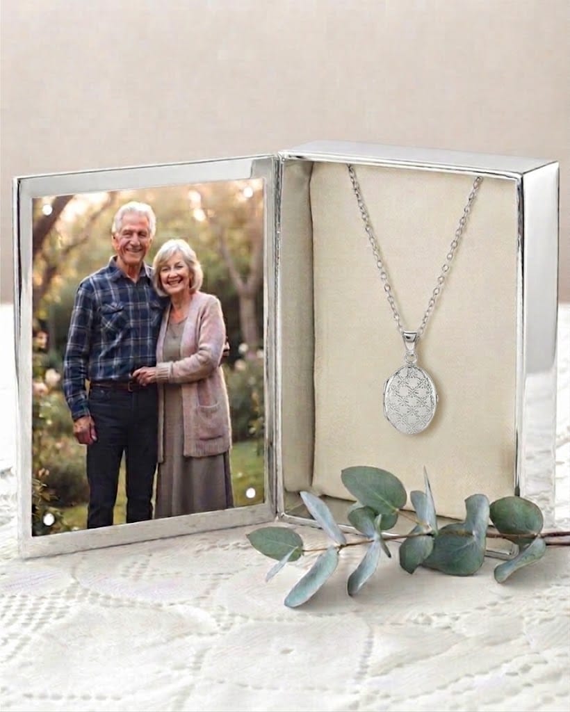 Cara Keepsakes Silver Locket Urns Oval Locket Urn - Diamond Cut