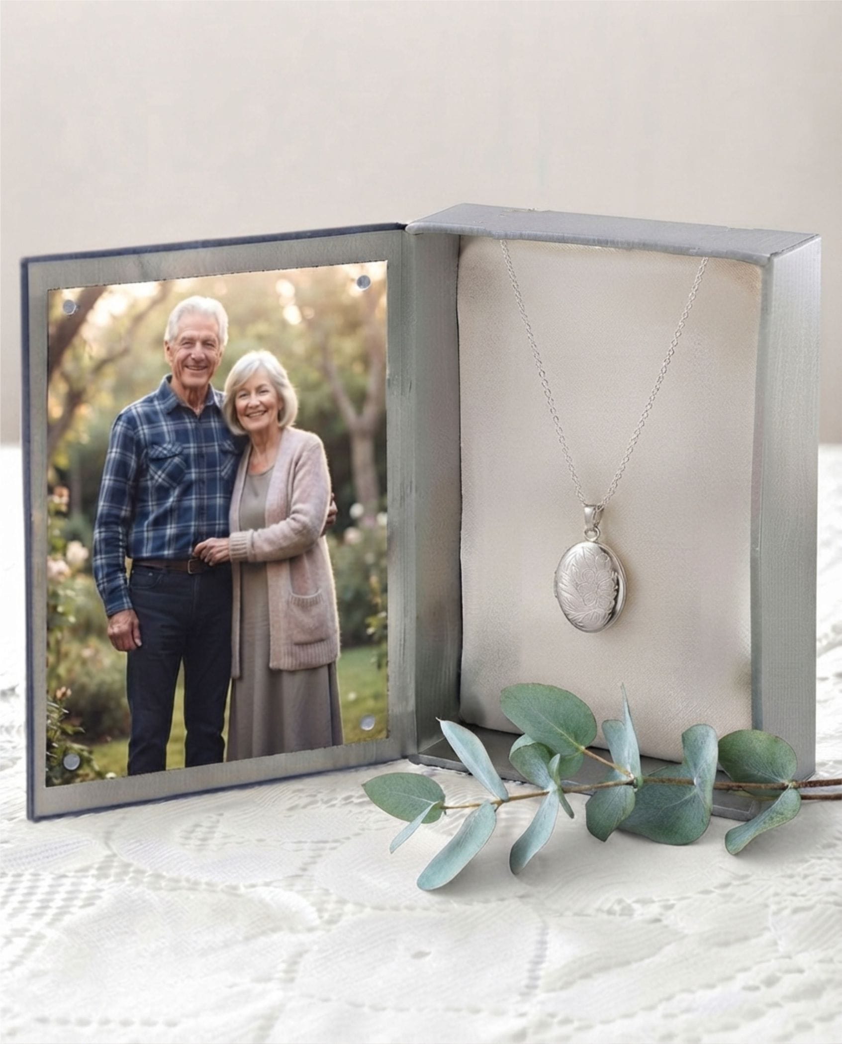 Cara Keepsakes Silver Pendant Urns 'Wildflower' Pendant Urn