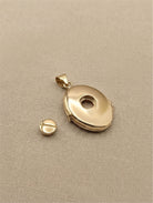 Cara Keepsakes Gold Locket Urns Gold Oval Locket Urn - Diamond Cut (10K)