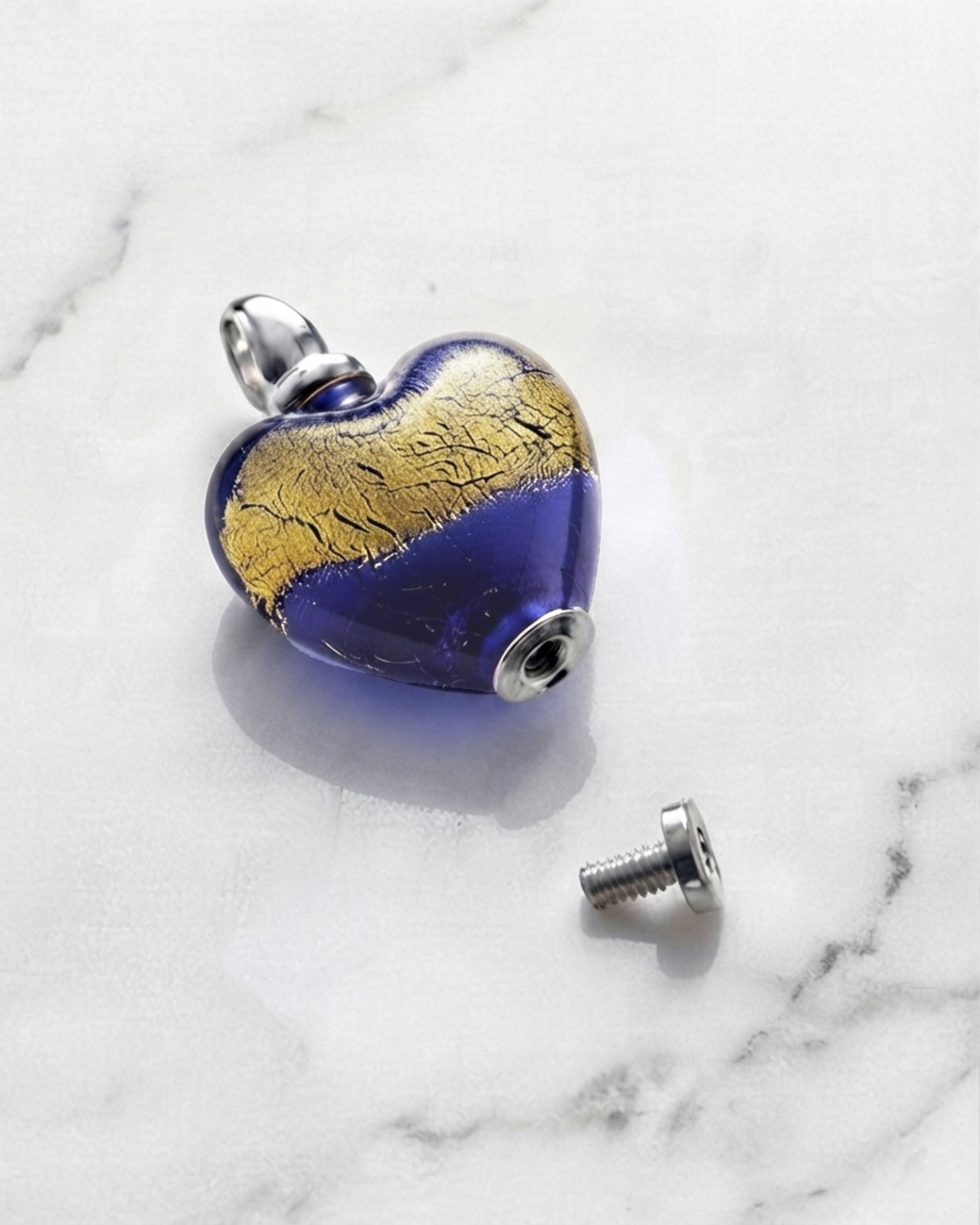Cara Keepsakes Murano Glass Heart Urns Murano Glass Heart Urn - 'Wrapped in Glory'
