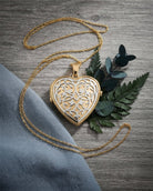 Cara Keepsakes Gold Locket Urns 'Heirloom' Locket Urn (10K)