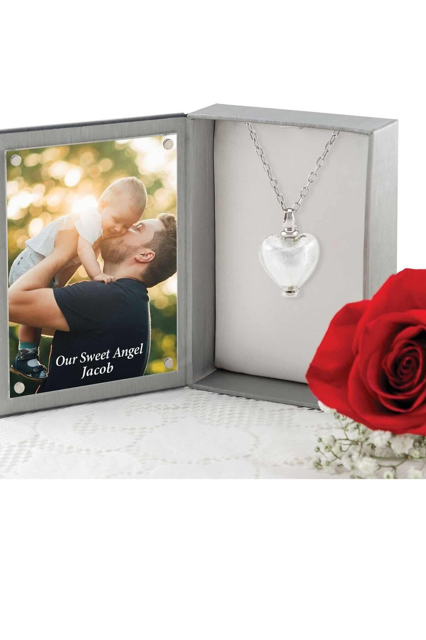 Cara Keepsakes Murano Glass Heart Urn - Aprilin jewelry box